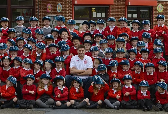 Photo : Les 99 enfants de Gerrard