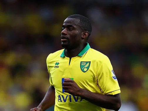 Bassong : «<span style="font-size:50%">&nbsp;</span>La vie à Norwich est très différente de Londres»