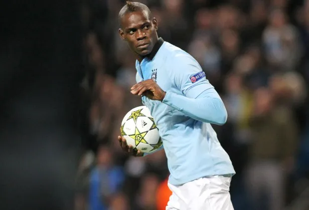 Balotelli la bague au doigt ?