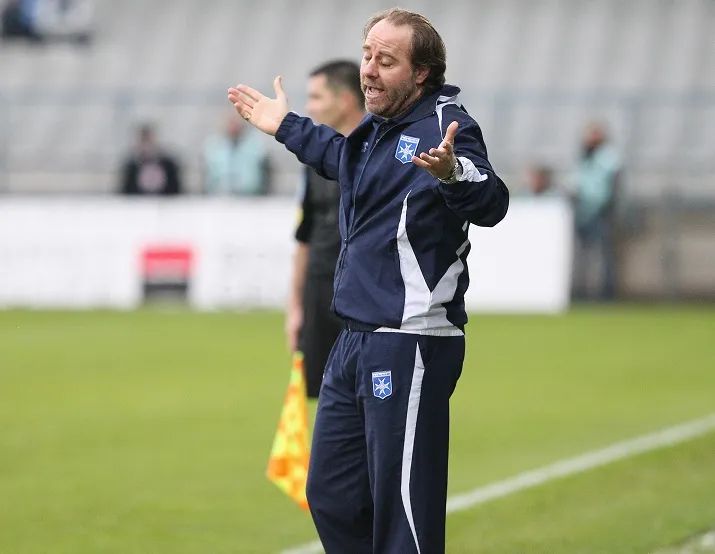 Auxerre : Wallemme démonte Guy Roux