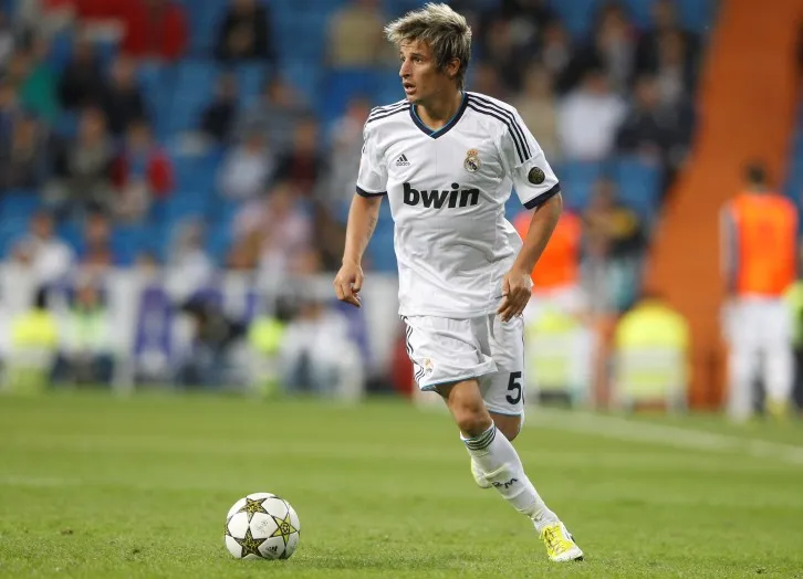 Coentrão, de mal-aimé à pestiféré