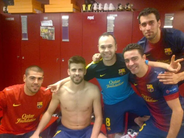 Photo: Les Blaugrana dans les vestiaires