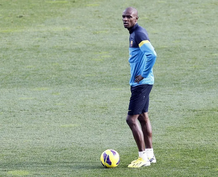 Barça : Abidal jugé apte