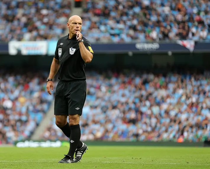 Howard Webb déchu