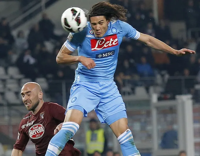 Une offre énorme de City pour Cavani ?