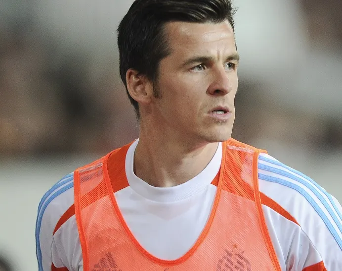 Barton ironise sur sa retraite internationale