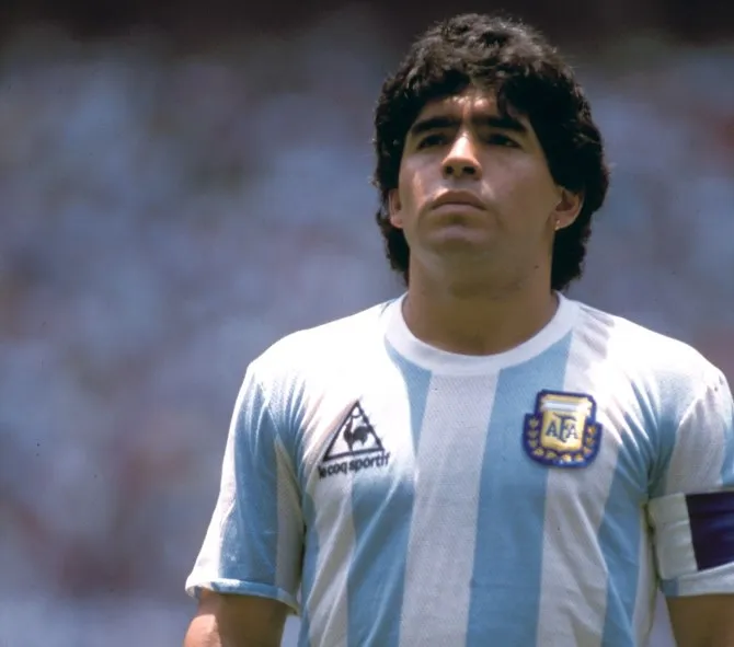 Maradona coupe les vivres