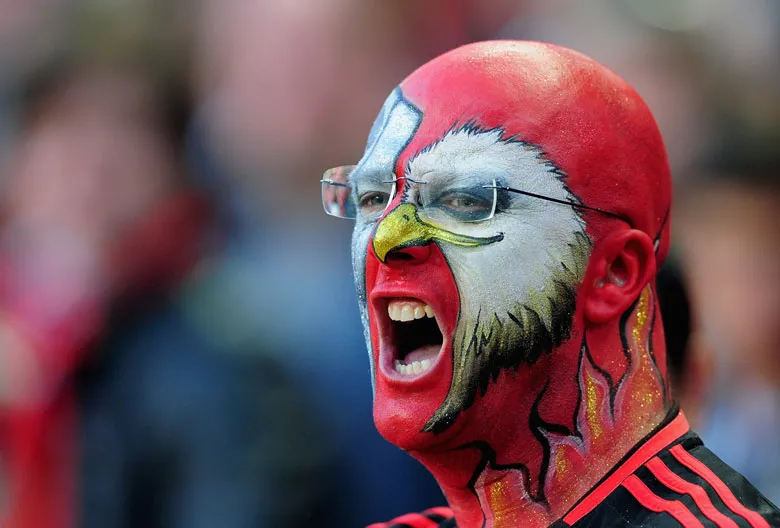 Photo : le fan emplumé de Benfica