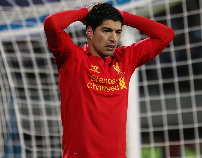 Suarez s&rsquo;en prend aux médias anglais