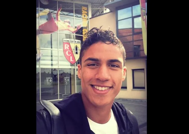 Photo : Varane de retour à Lens