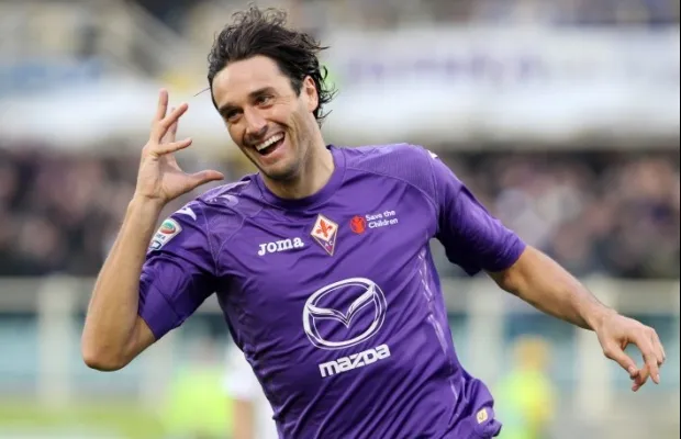 Ajaccio sur Luca Toni ?