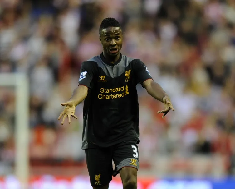 Sterling se paye la honte sur Twitter