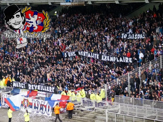 Photo : Les Lyonnais remercient Réveillère