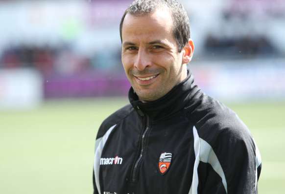 Dhorasoo : Message pour Giuly