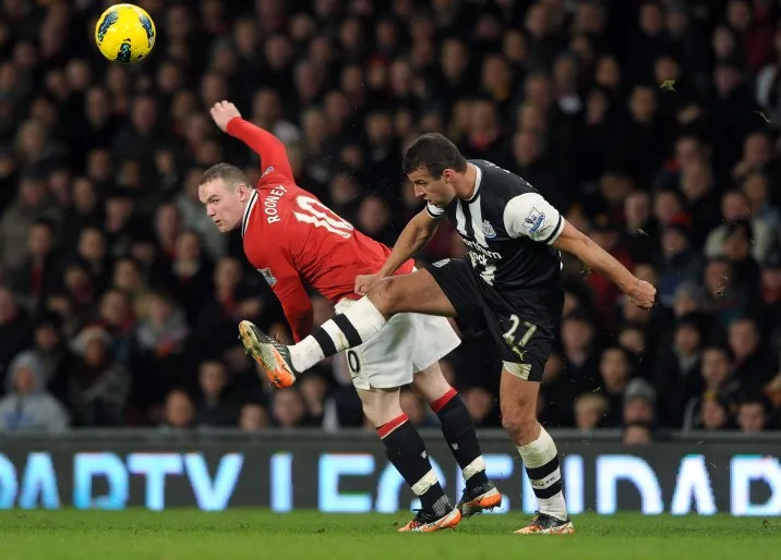 Sheringham prévient Rooney