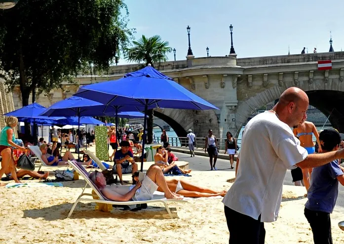 Pourquoi le football est-il meilleur que les vacances?