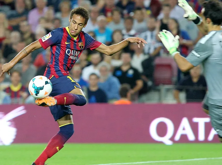 Neymar, de Youtube au terrain