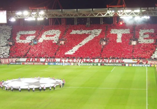 Ce soir, Paris dîne en enfer