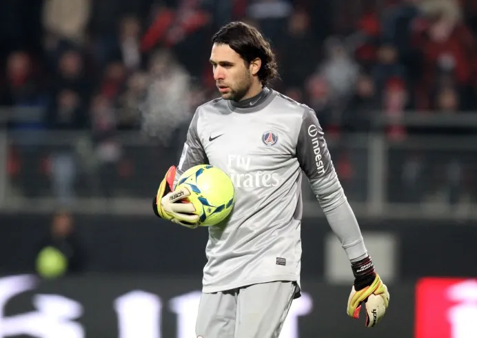 Sirigu veut un plus gros salaire