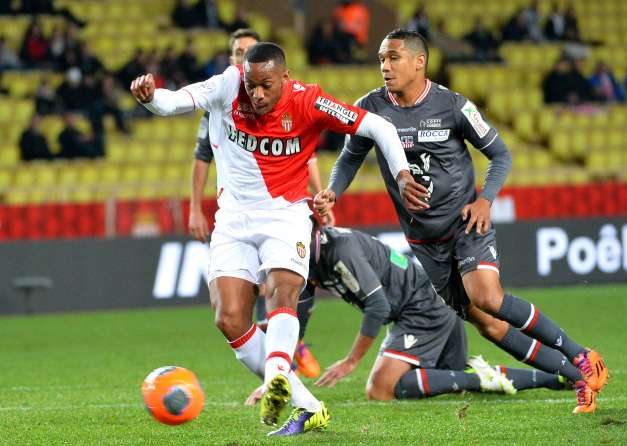 Monaco fait tomber le mur corse