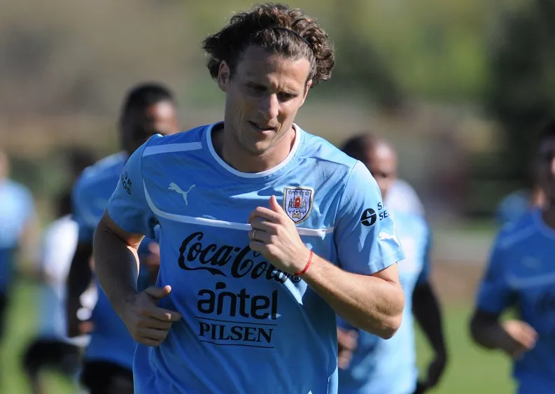 Forlan touche le pactole