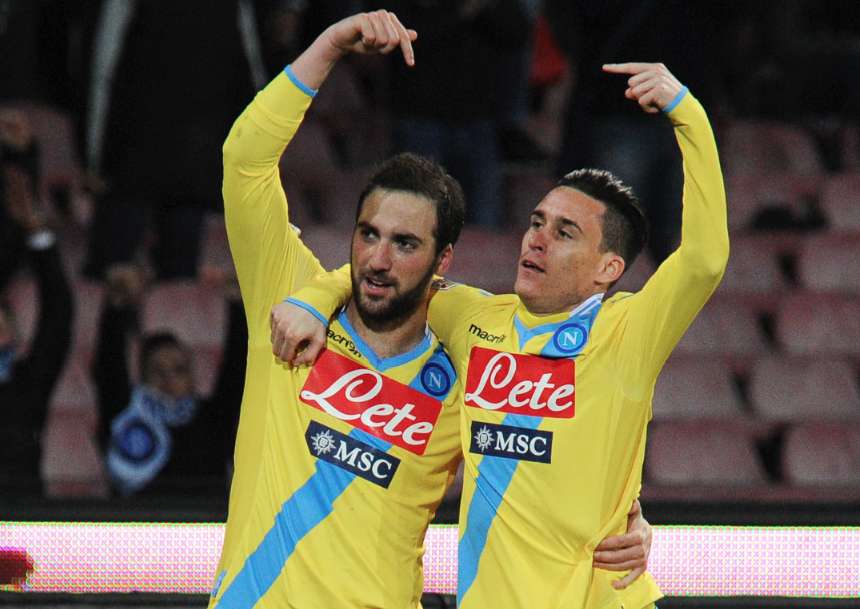 Le Napoli s&rsquo;envole en finale