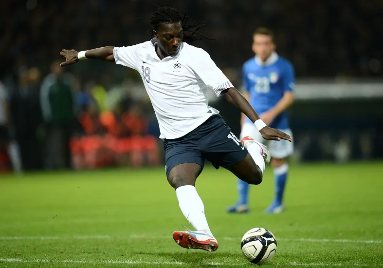 Gomis postule chez les Bleus