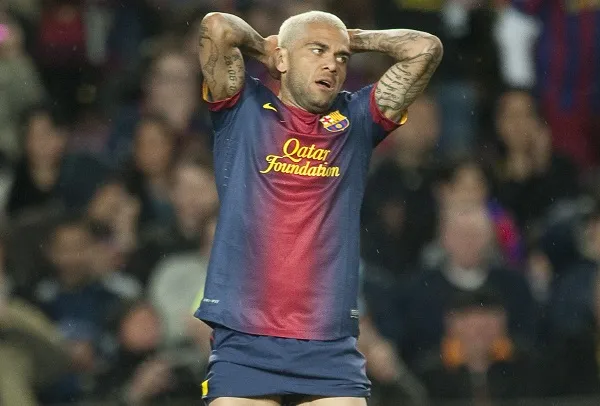 Dani Alves mécontent des supporters