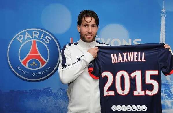 Photo : Paris prolonge aussi Maxwell