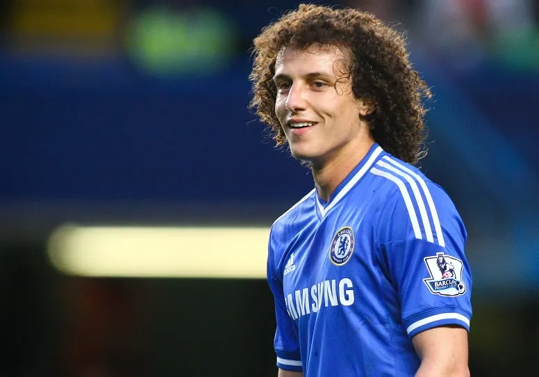 David Luiz taulier chevelu, Cavani martyr chevelu