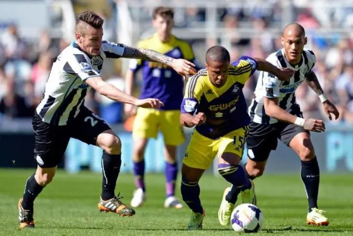 Les Magpies croqués, Cardiff rate le coche