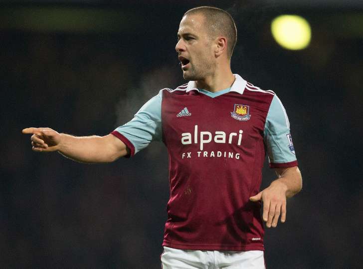 Officiel : Joe Cole à Aston Villa