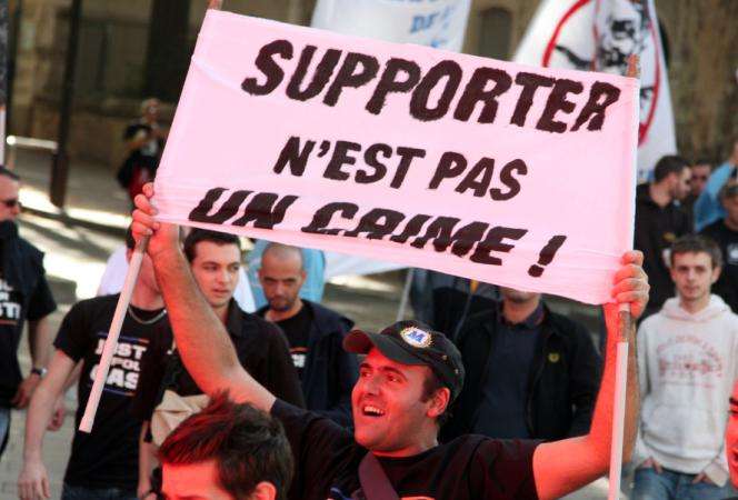 Supporters, boycott et poursuites acte 2