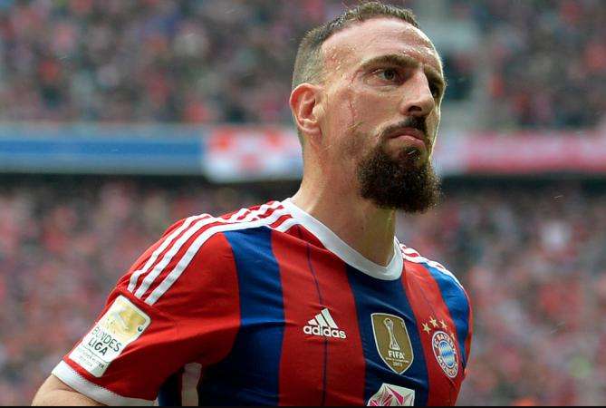 Gladbach balaye Schalke, Franck Ribéry <i>is back</i>