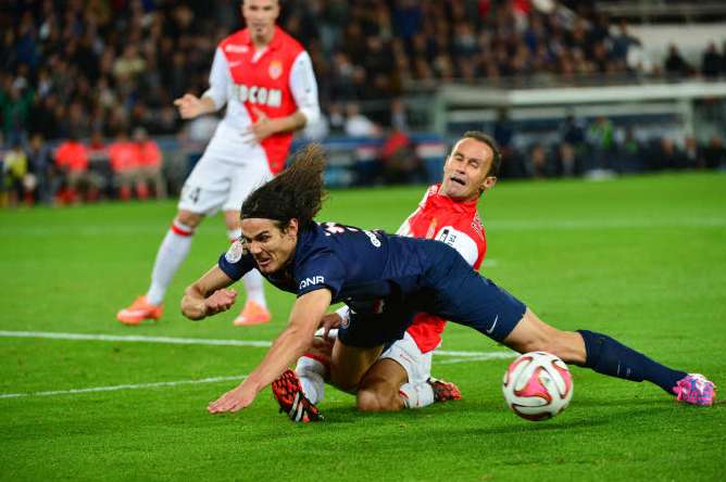 Cavani paye son divorce