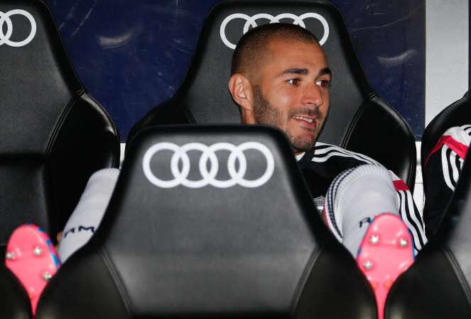 Benzema veut que le Barça reste en Liga