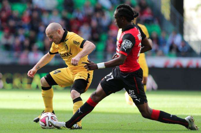 Ntep trop rapide pour Lille