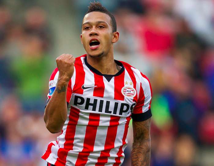 Le presque but de l&rsquo;année pour Depay