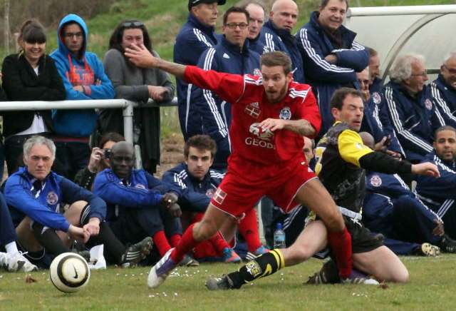 M. Pokora au cinoche dans le rôle d&rsquo;un footballeur !