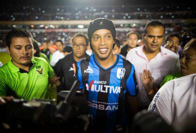 Fin de saison mexicaine pour Ronaldinho