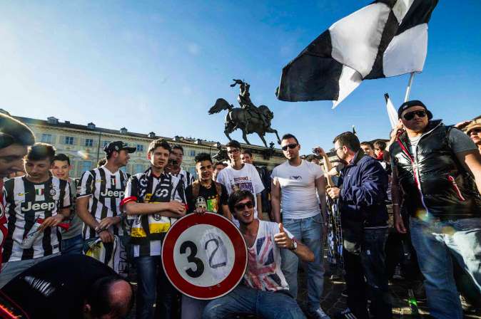 En captivité, il apprend le Scudetto de la Juve