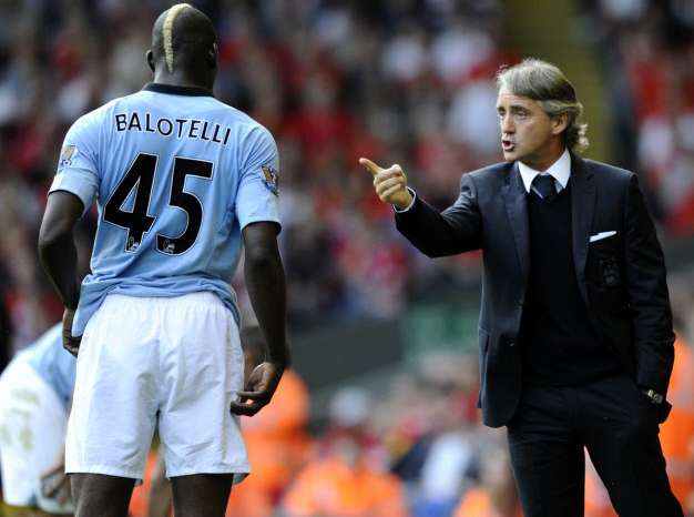 Mancini : «<span style="font-size:50%">&nbsp;</span>Balotelli aimerait imiter Zlatan<span style="font-size:50%">&nbsp;</span>»