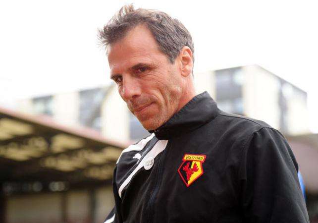 Gianfranco Zola remplace Zeman