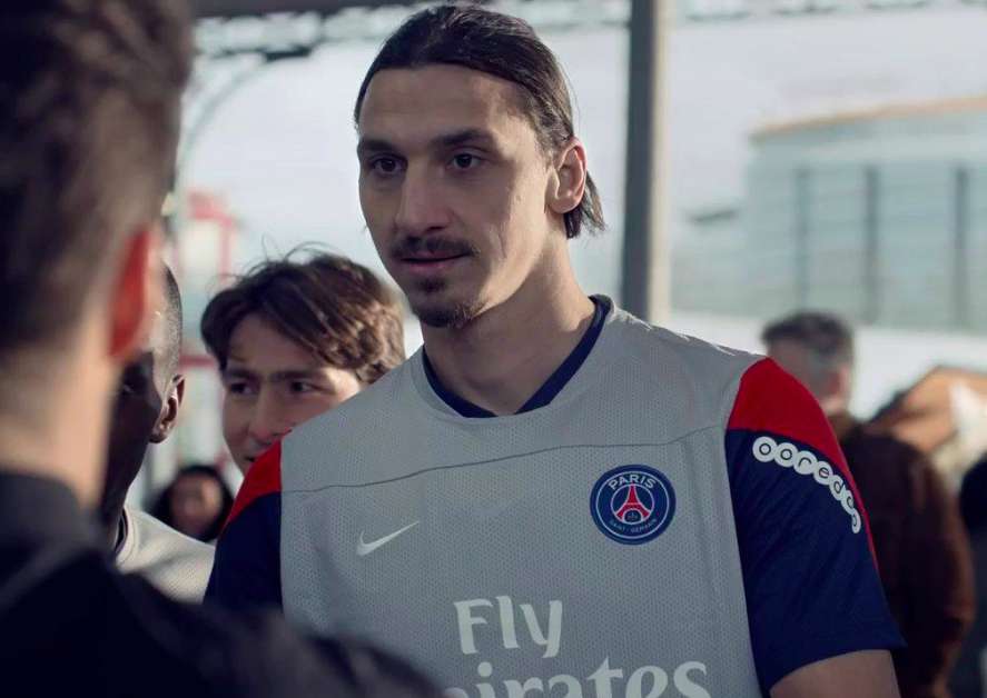 Foot Five de la pub : OL bat PSG !