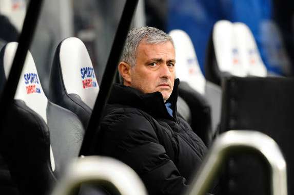 Mourinho demande à Costa d&rsquo;améliorer sa condition