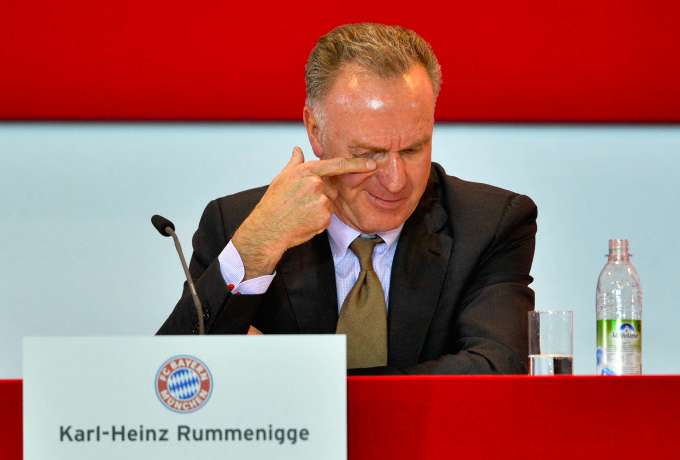 Rummenigge soutient Barcelone