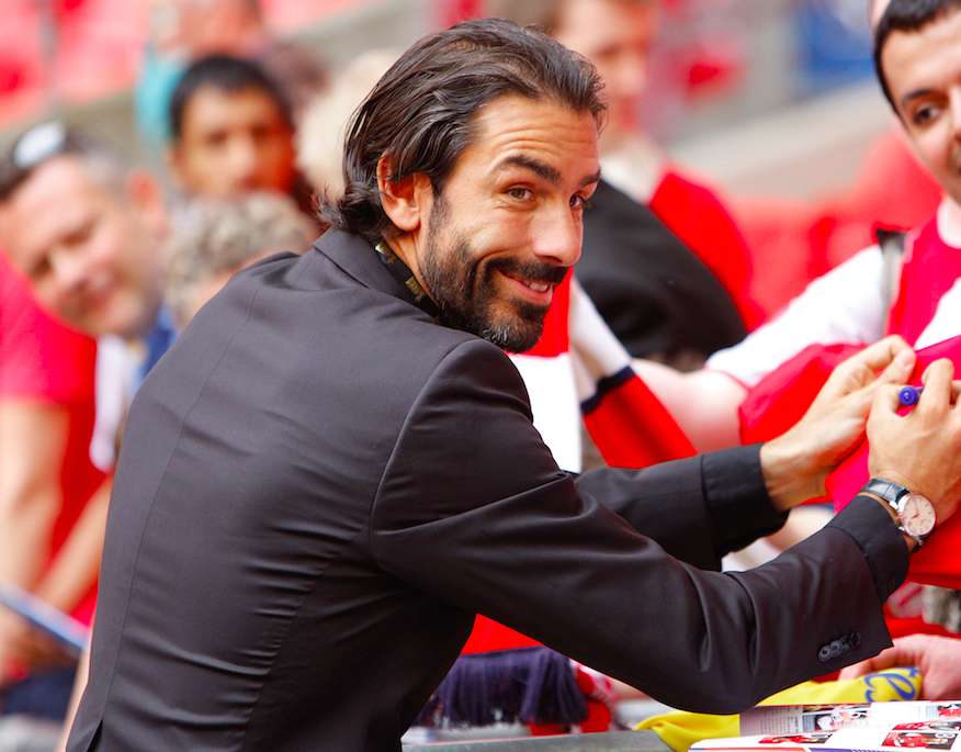 Pirès veut encore jouer