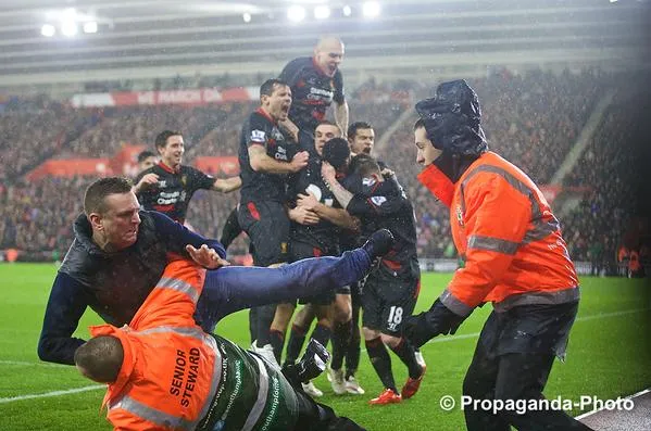 Photo : le placage d'un stadier à Southampton