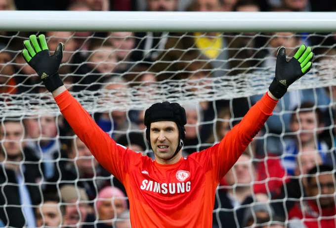 Petr Cech, monument man