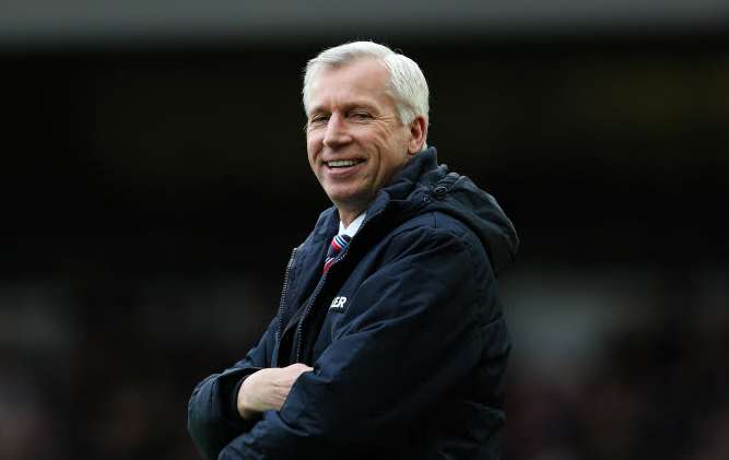 Alan Pardew enflamme le Palais de Crystal